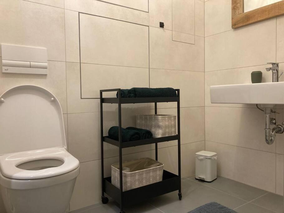 Komfortny A407 V Centre Nr, Bez Kuchyne, Parkovisko Zdarma Apartment *